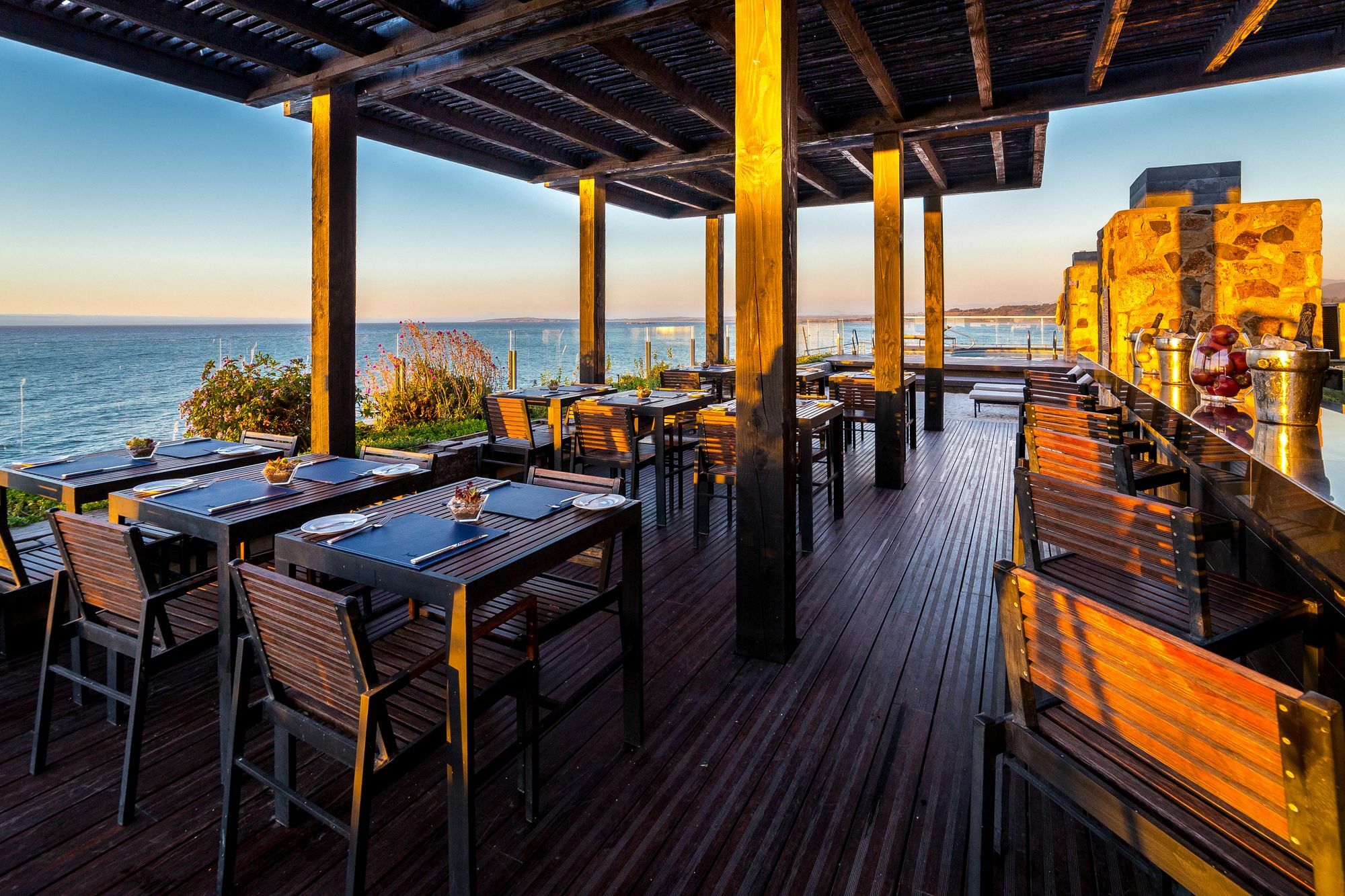 Radisson Blu Acqua Hotel & Spa كونكون المظهر الخارجي الصورة The Deck
